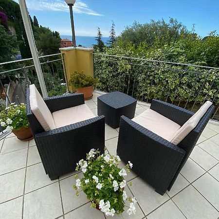 Hotel Rio Alassio Luaran gambar