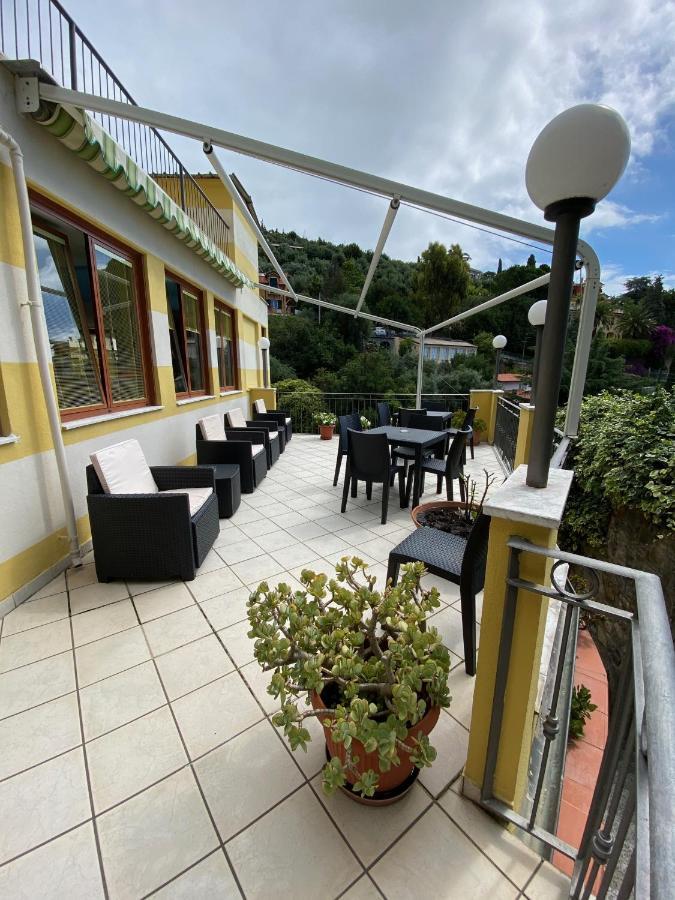 Hotel Rio Alassio Luaran gambar