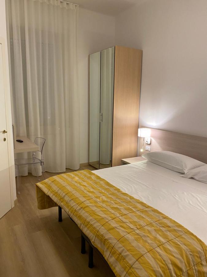 Hotel Rio Alassio Luaran gambar