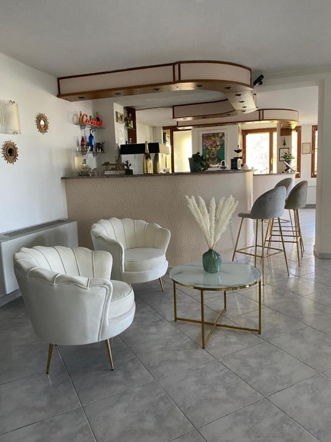 Hotel Rio Alassio Luaran gambar